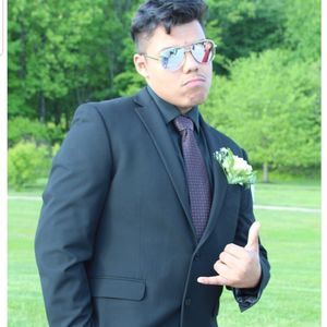 Meet your Posher, Chris